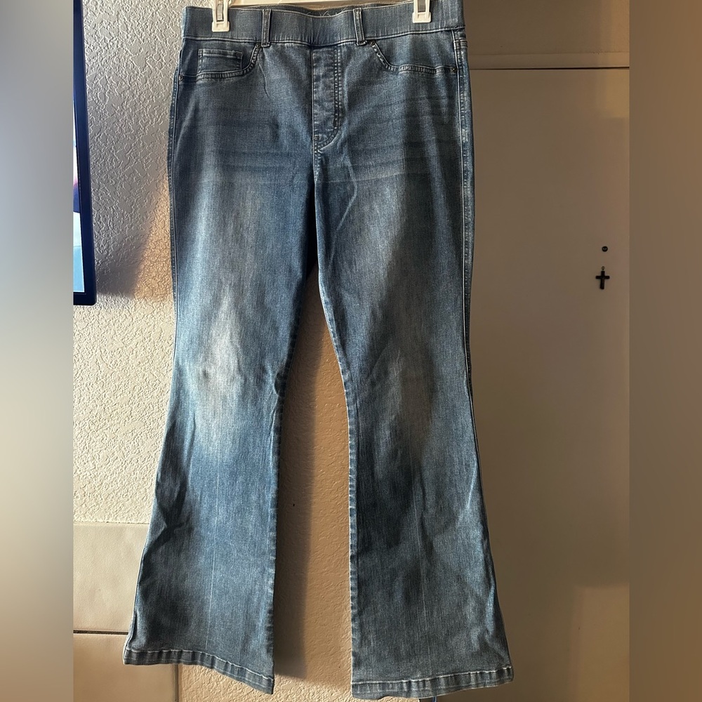 Gloria Vanderbilt Shape Effect sz16